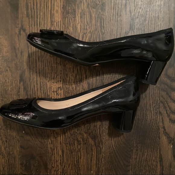 Black Ferragamo block pumps - Picture 1 of 2